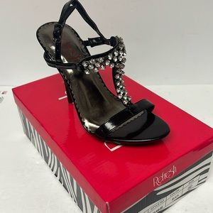 NWT Refresh Rhinestone Strappy Heels size 5.5